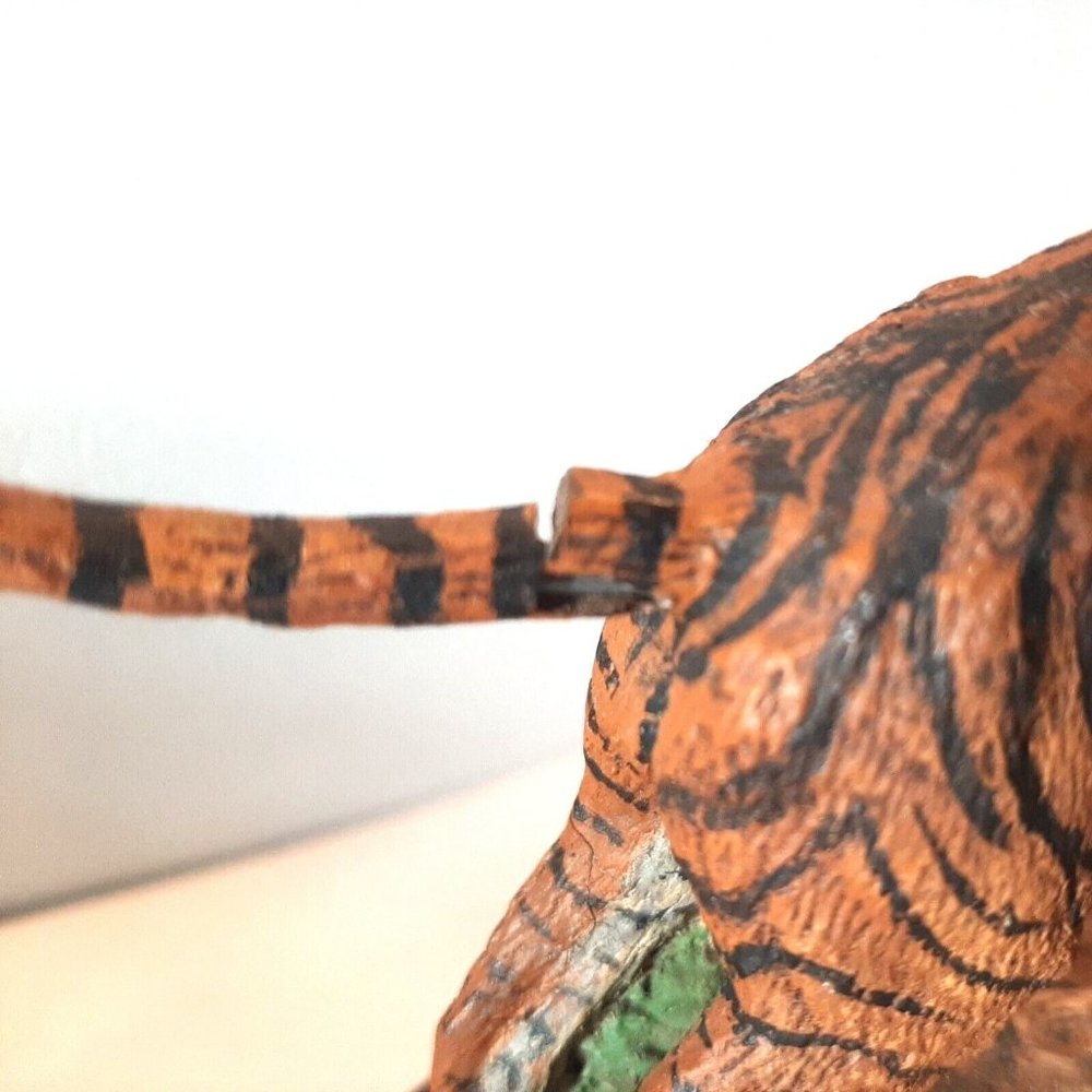 The Smithsonian Bengal Tiger by Neal Deaton 80s Numbered #103 Limited AS IS READ - Picture 2 of 12